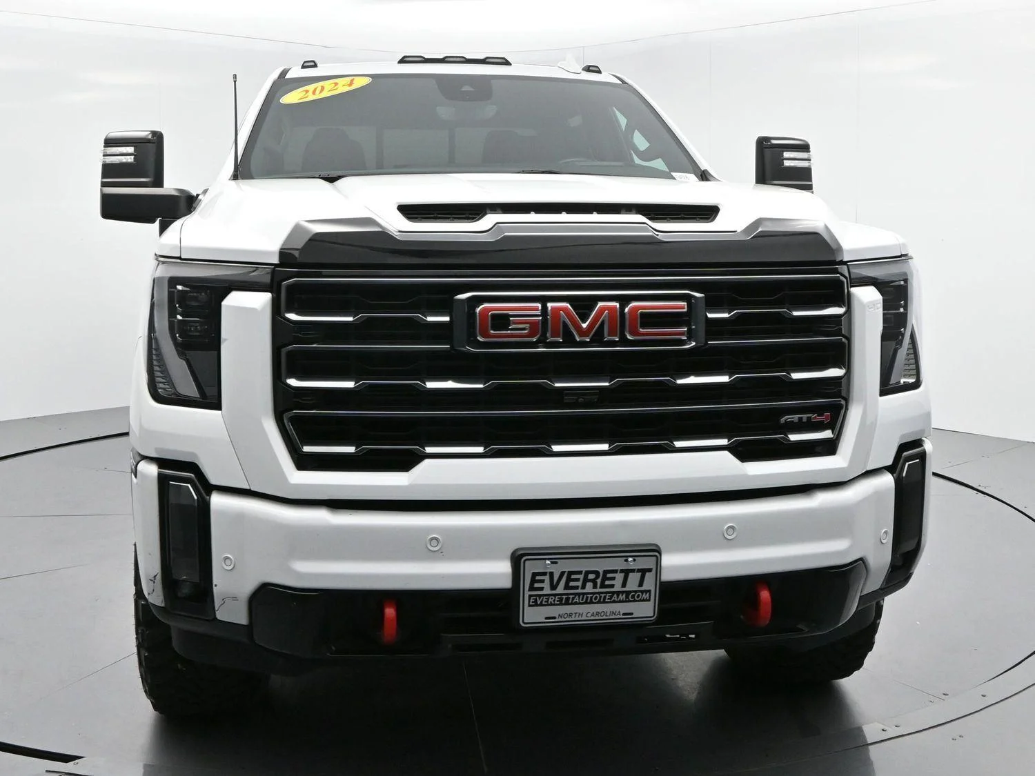Used 2024 Summit White GMC AT4 image 2