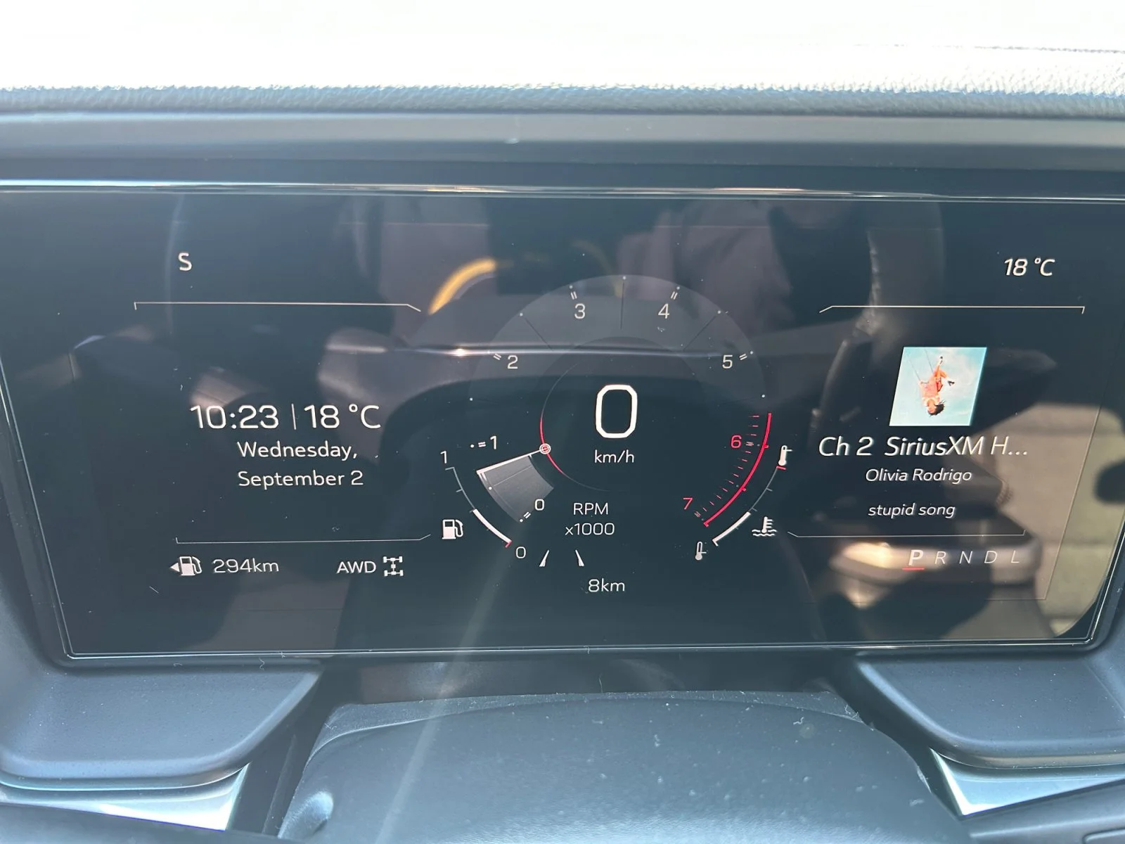 New 2027 Summit White GMC AWD Elevation image 19