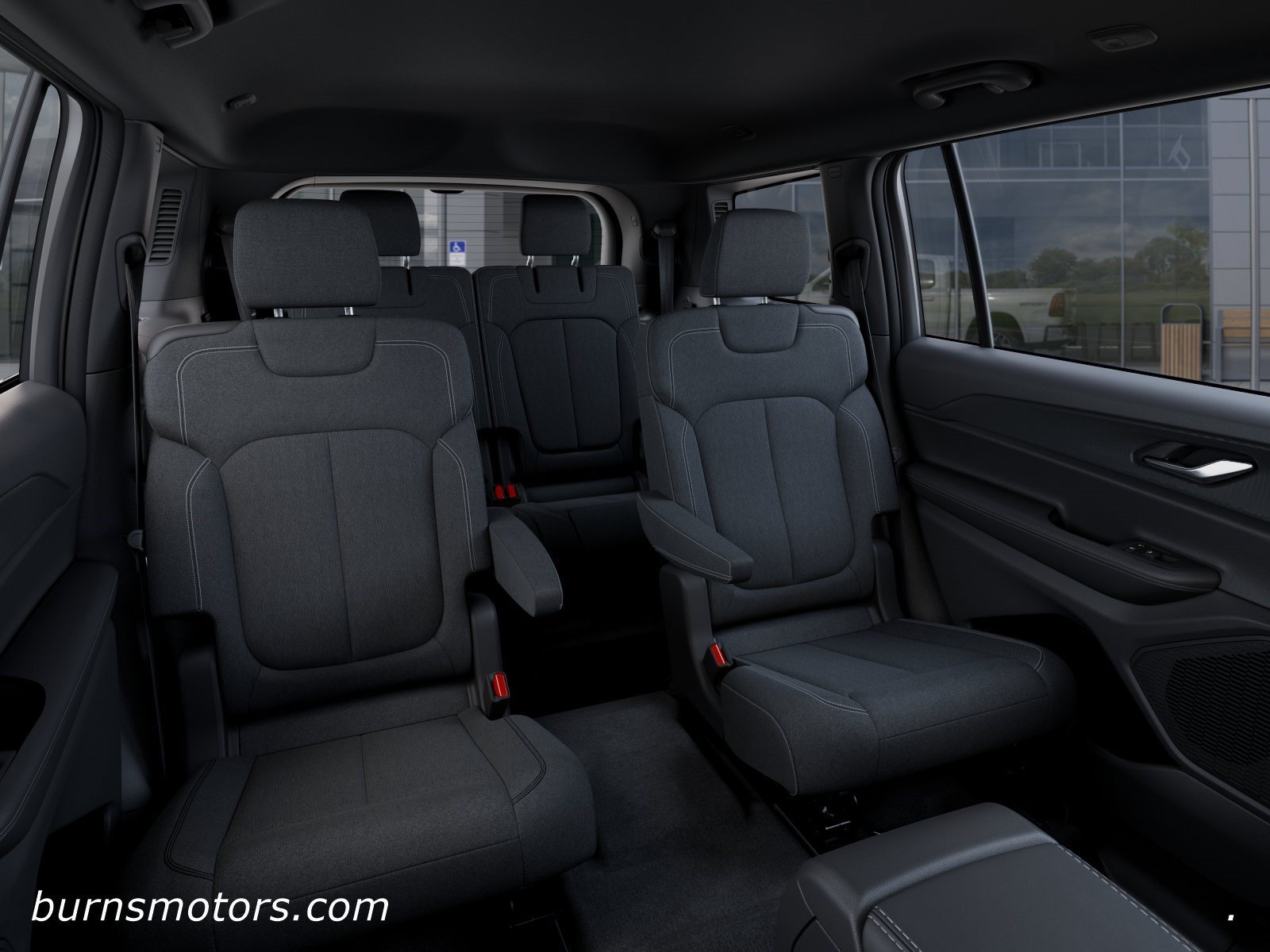 New 2026 Diamond Black Crystal Pearl-Coat Exterior Paint Jeep Laredo image 15