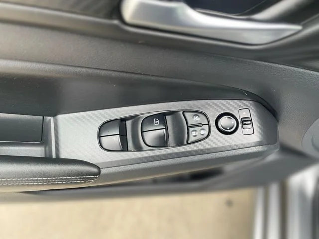2025 Nissan Altima SV - Photo 15