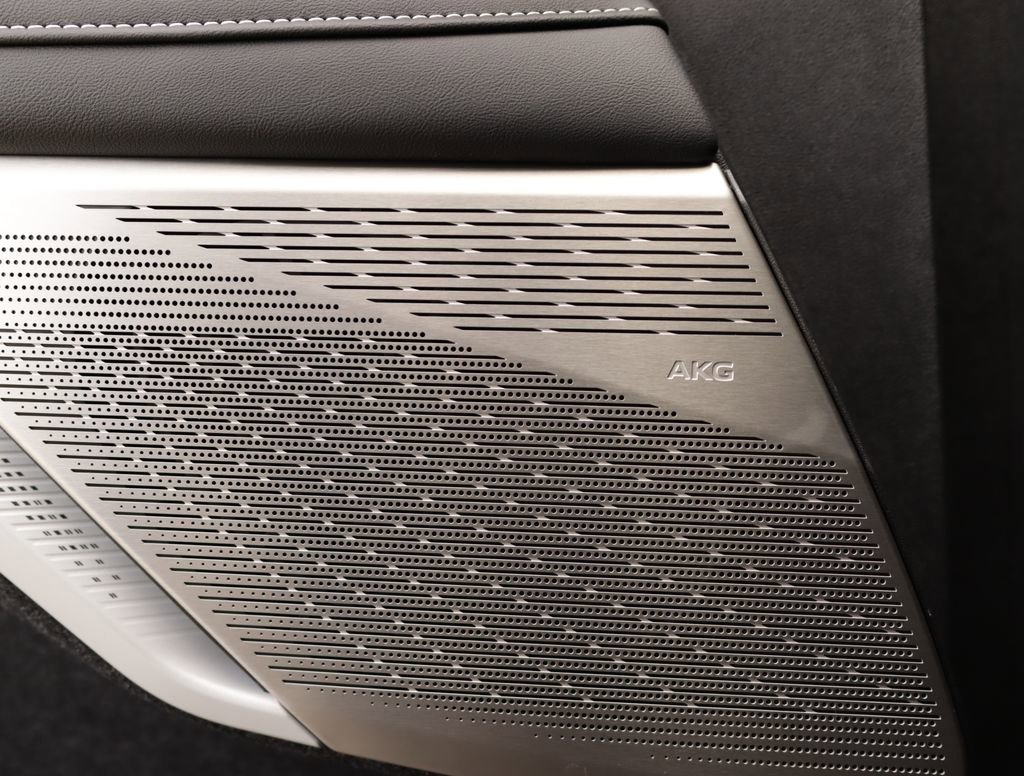2026 Cadillac OPTIQ Sport - Photo 30