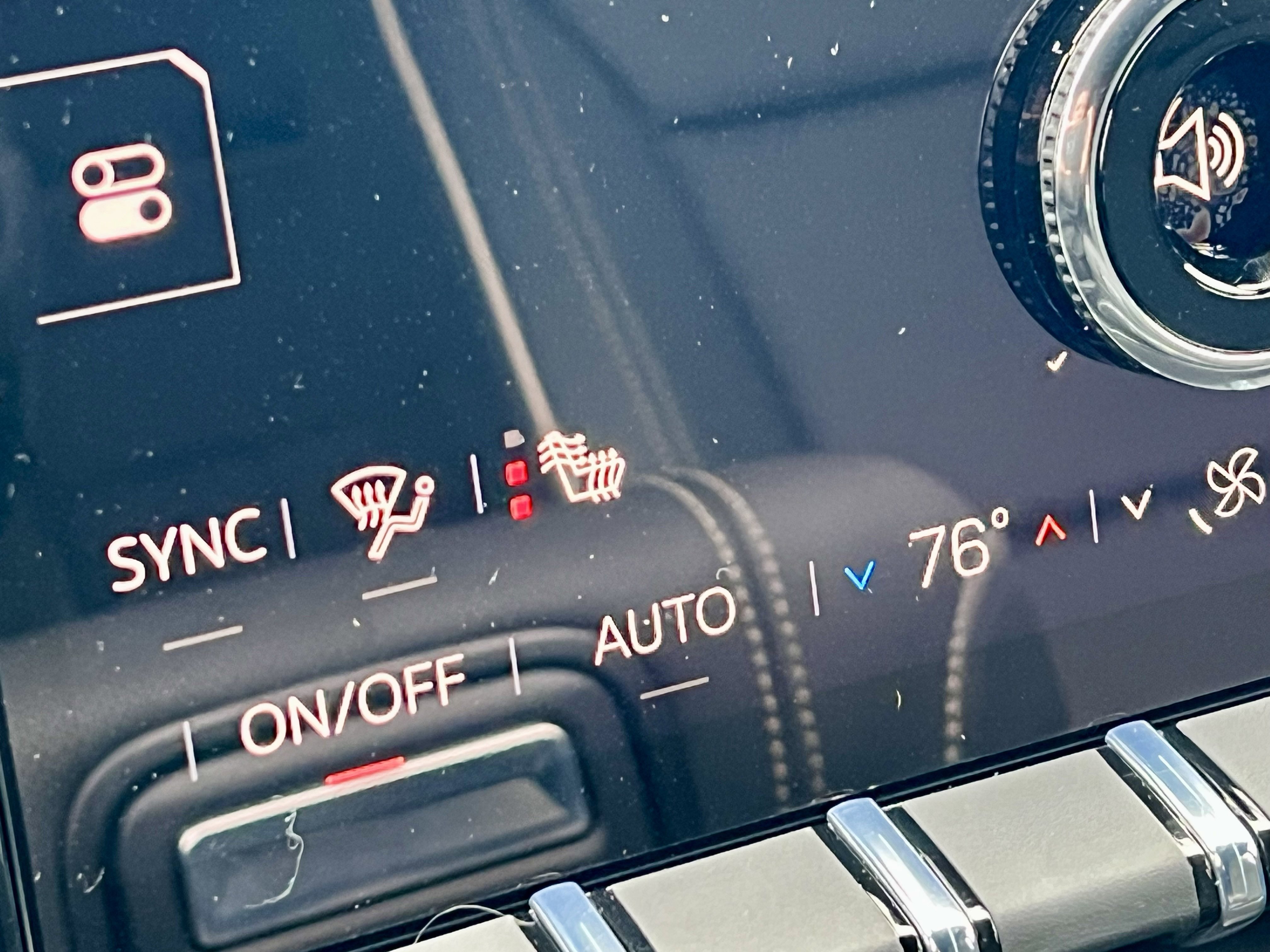 New 2026 Onyx Black GMC Elevation image 27