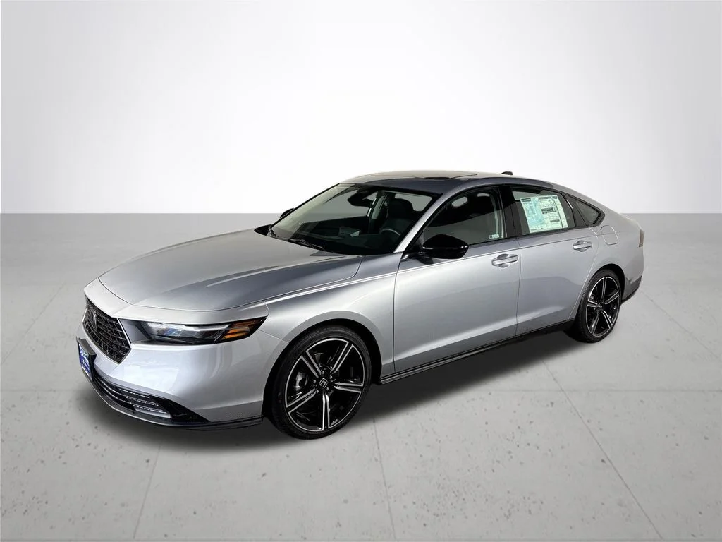 New 2026 Solar Silver Metallic Honda SE image 2