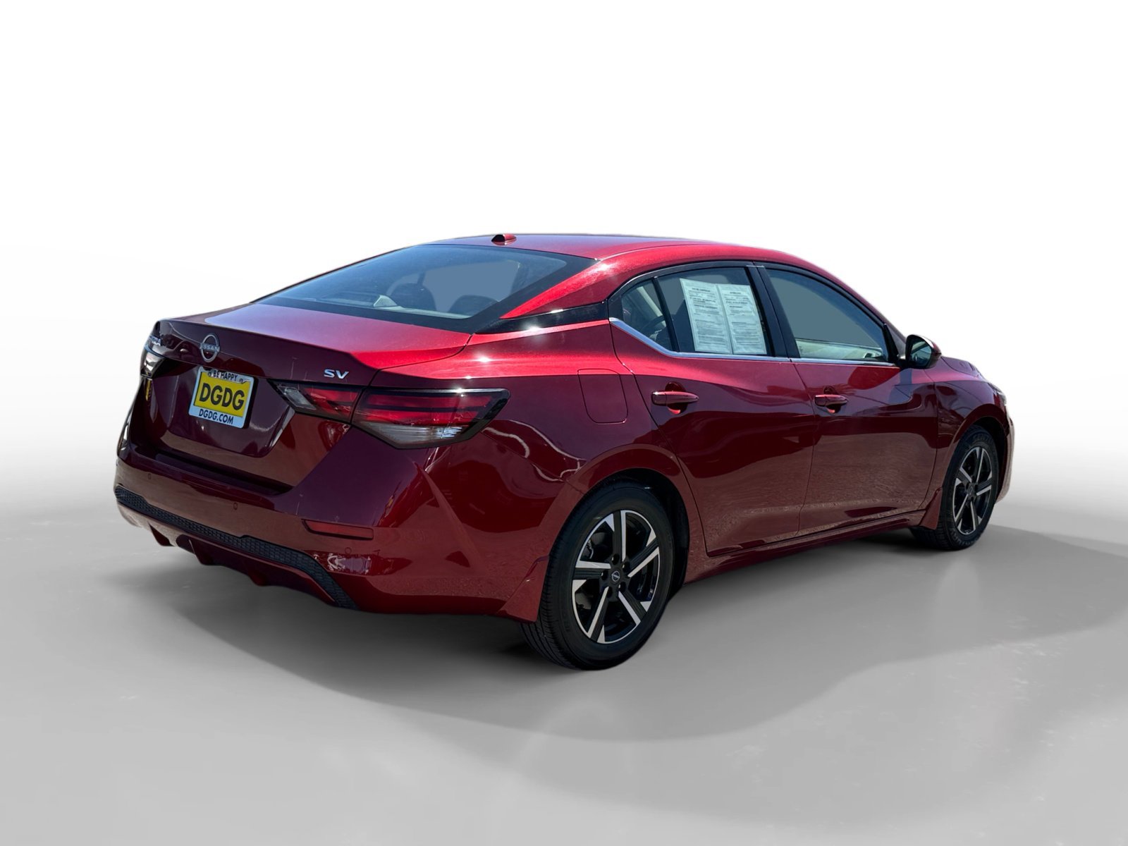 Used 2024 Scarlet Nissan SV image 5