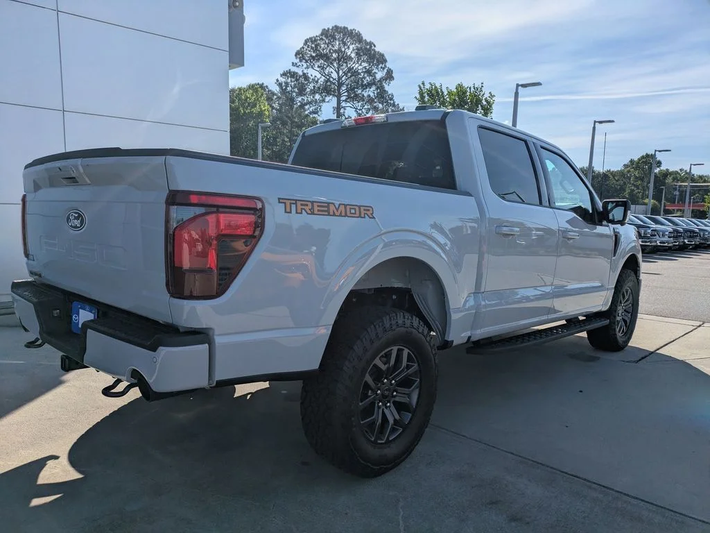 New 2026 Avalanche Ford Tremor image 4