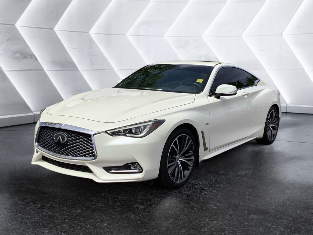 Used 2019 White INFINITI 3.0t LUXE image 3