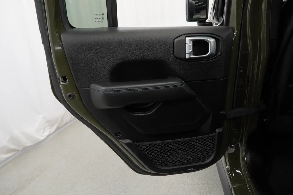 Used 2023 Green Jeep Rubicon 4xe image 36