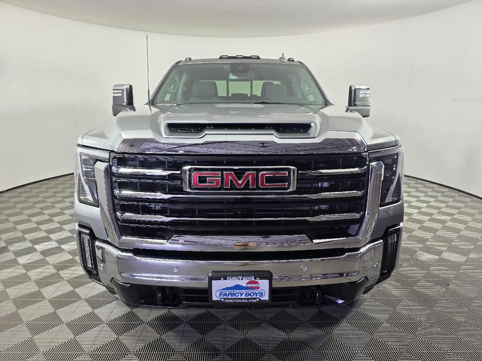 New 2025 Sterling Metallic GMC SLT image 12