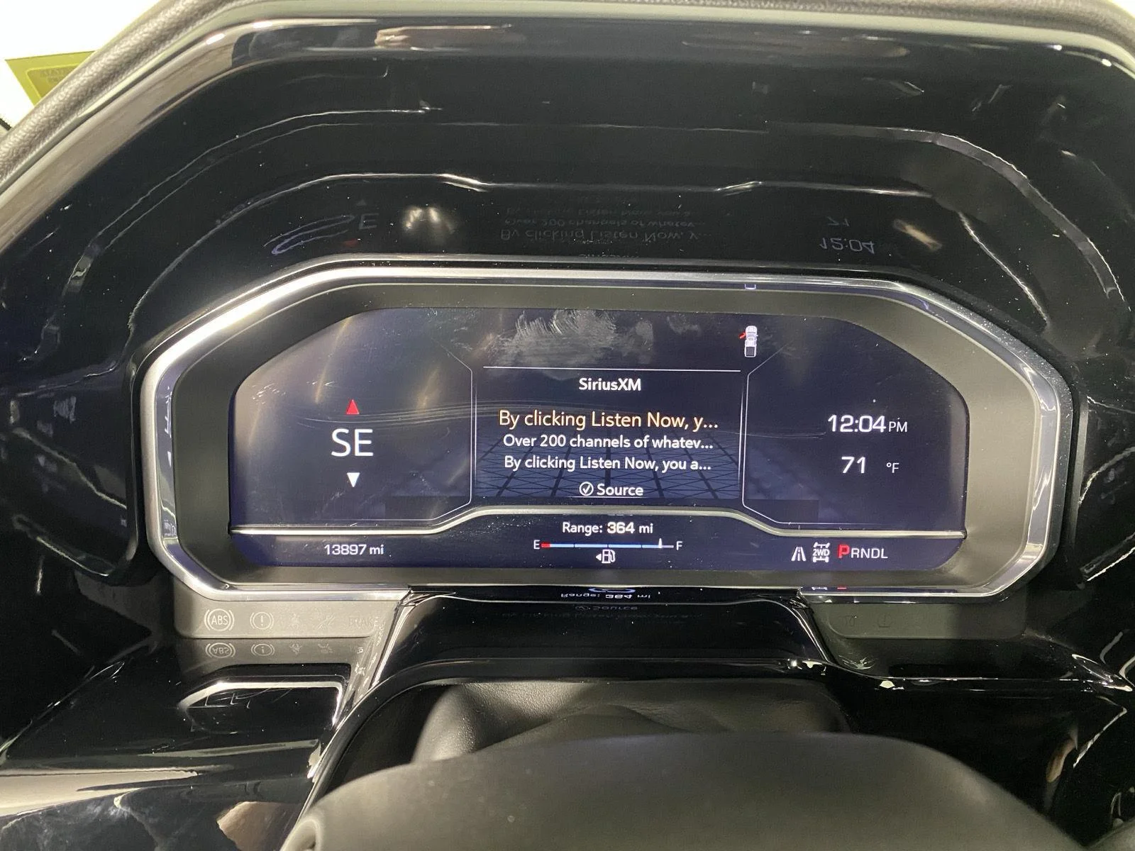 Used 2024 Onyx Black GMC Elevation image 26