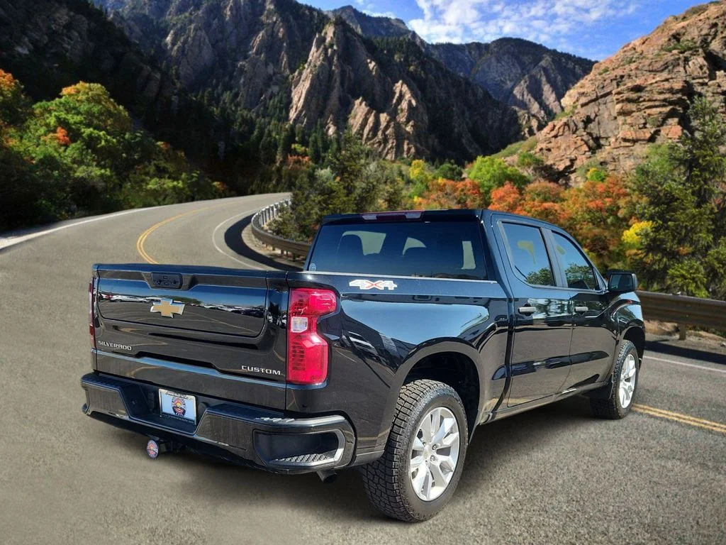 Used 2024 Black Chevrolet Custom image 3