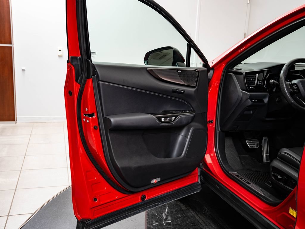 Used 2024 Redline Lexus 350 F SPORT Handling image 28