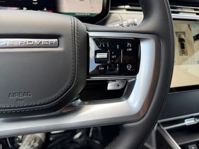 New 2026 Carpathian Grey Land Rover SE image 23