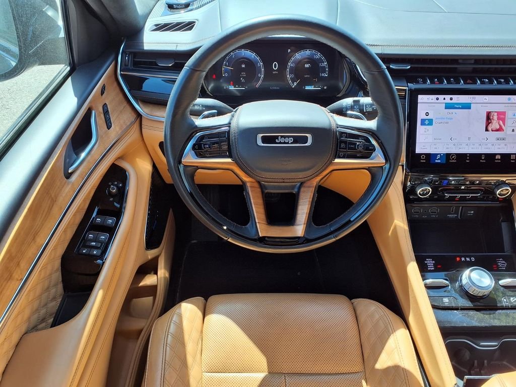 Used 2024 Black Jeep Summit Reserve image 17