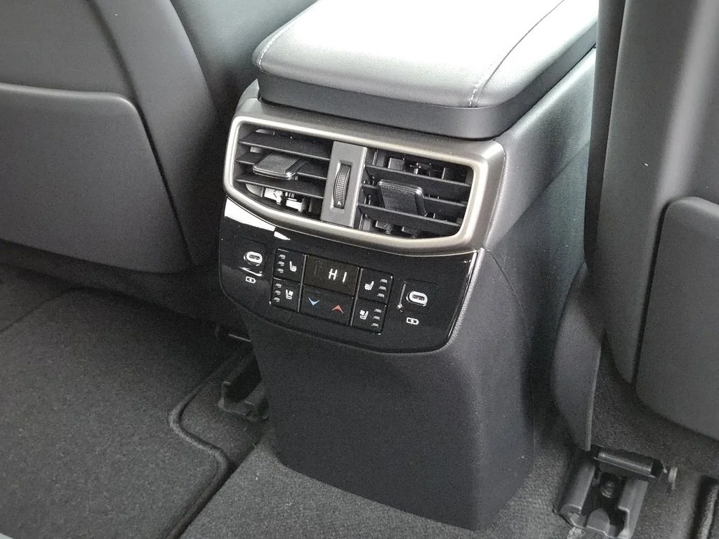 2026 Lexus RX 350h Luxury - Photo 37