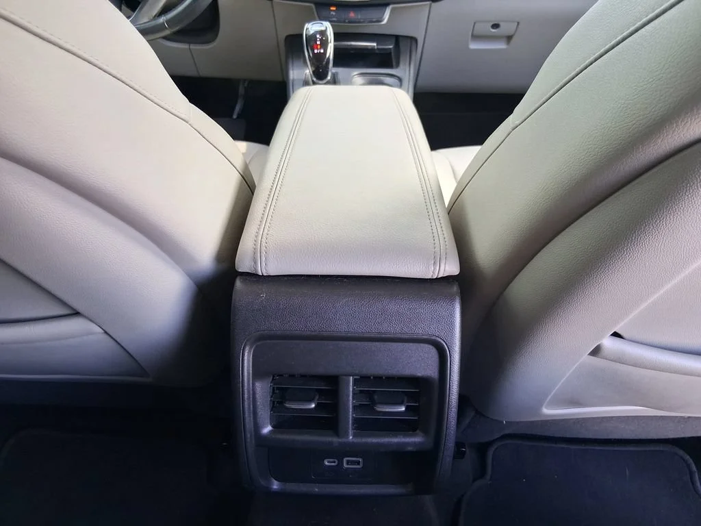 Used 2023 CRYSTAL WHITE TRICOAT Cadillac FWD Luxury image 22