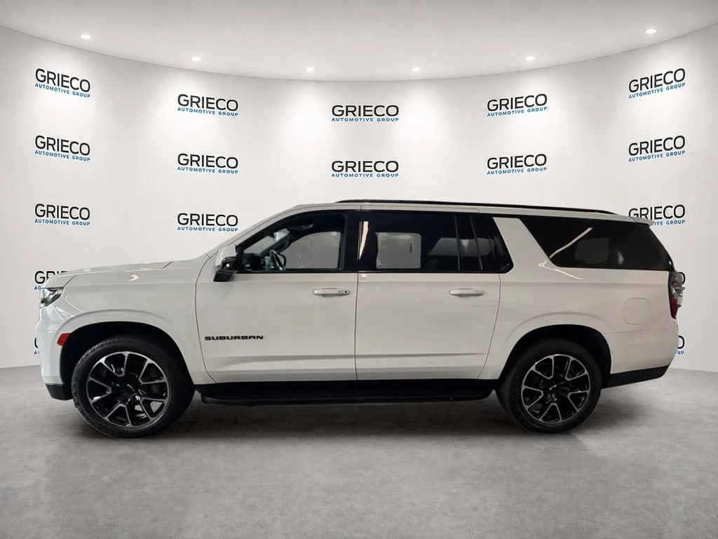 Used 2023 SUMMIT WHITE Chevrolet RST image 4