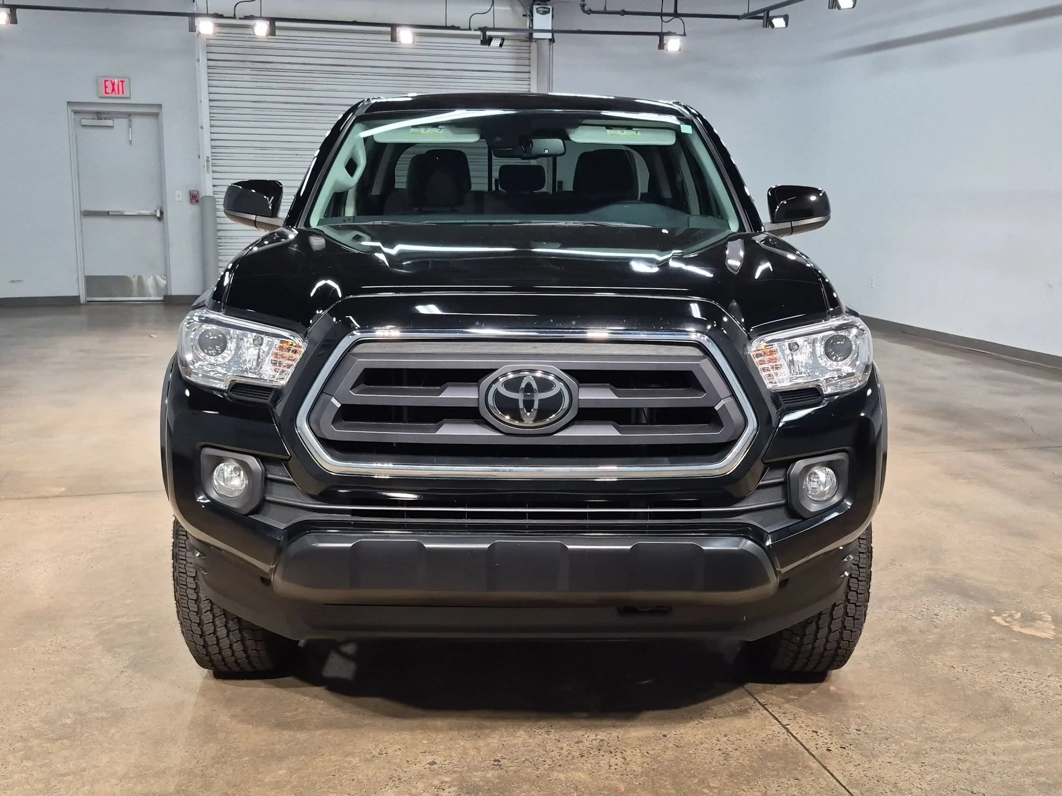 Used 2023 Toyota Tacoma SR5 with VIN 3TYAZ5CN9PT036196 for sale in Little Rock