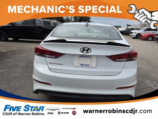Used 2017 White Hyundai SE image 11