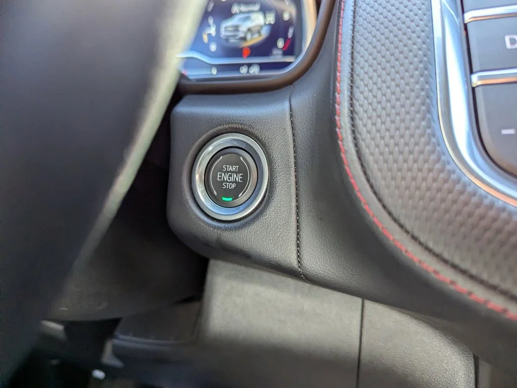 2023 Chevrolet Suburban RST - Photo 19