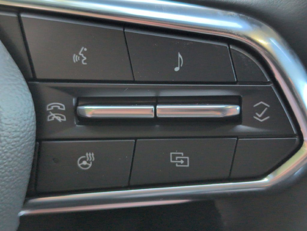 2027 Chevrolet Equinox LT - Photo 20