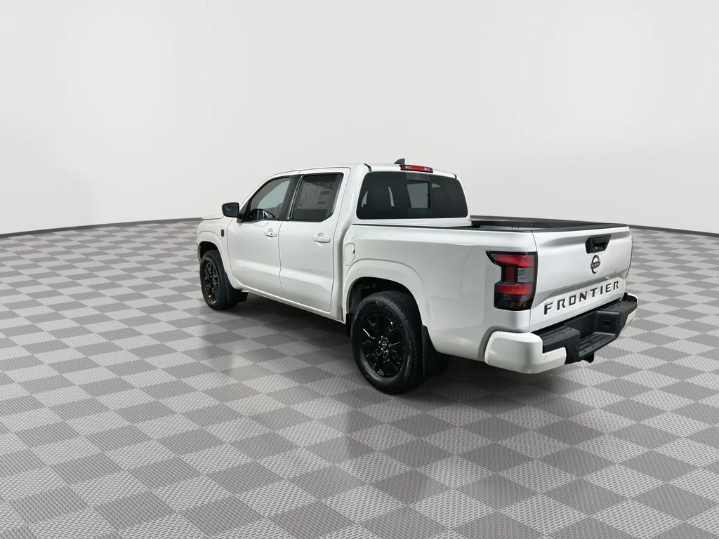 New 2026 Glacier White Nissan Crew Cab SV image 6