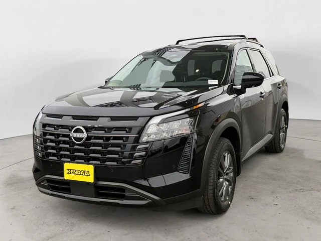 2026 Nissan Pathfinder SV 4WD's photo