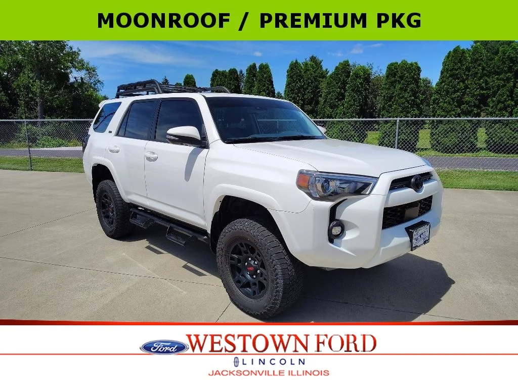 Used 2022 White Toyota SR5 Premium image 1