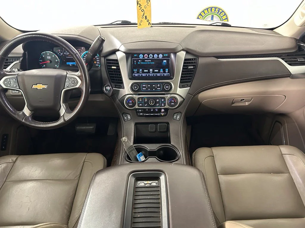 Used 2017 White Chevrolet LT image 4
