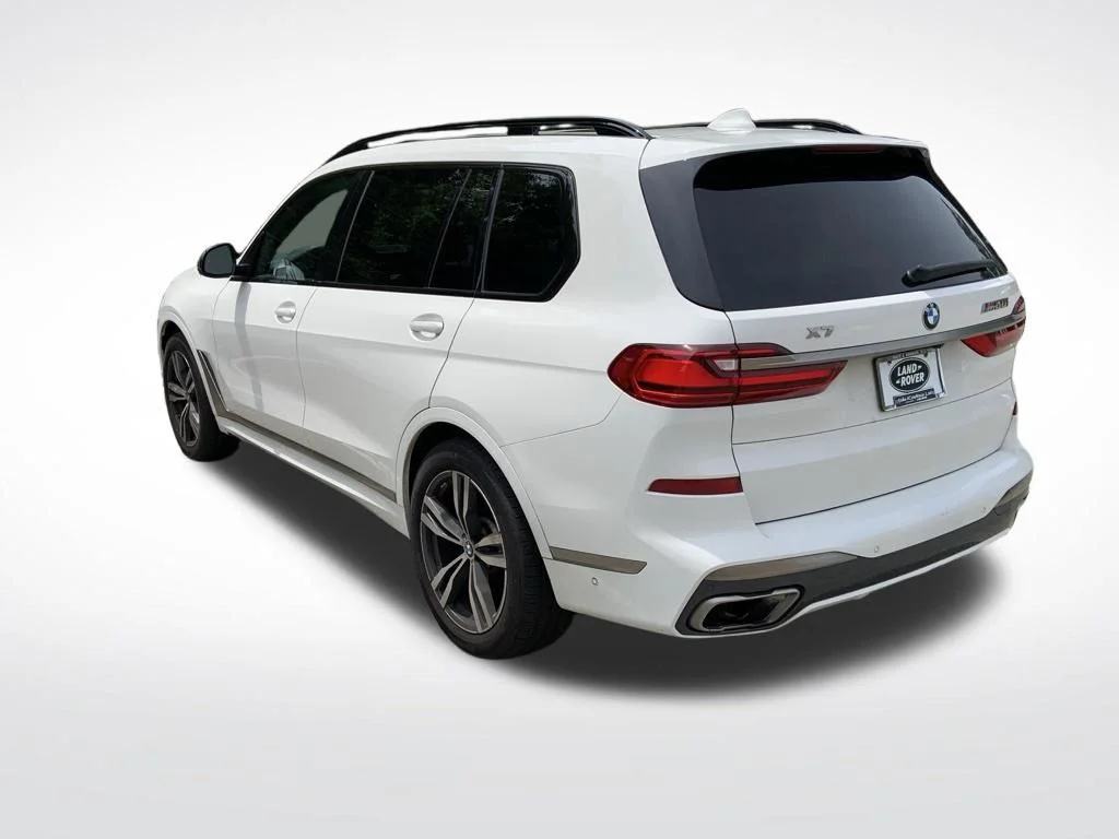 Used 2020 White BMW M50i image 6
