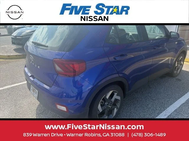 Used 2023 Blue Hyundai Limited image 13