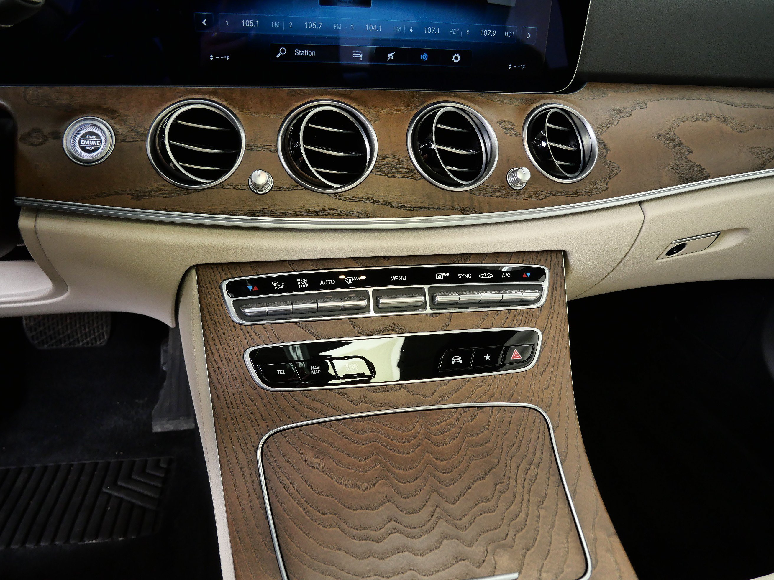 Used 2021 designo Cardinal Red Metallic Mercedes-Benz E 350 image 21