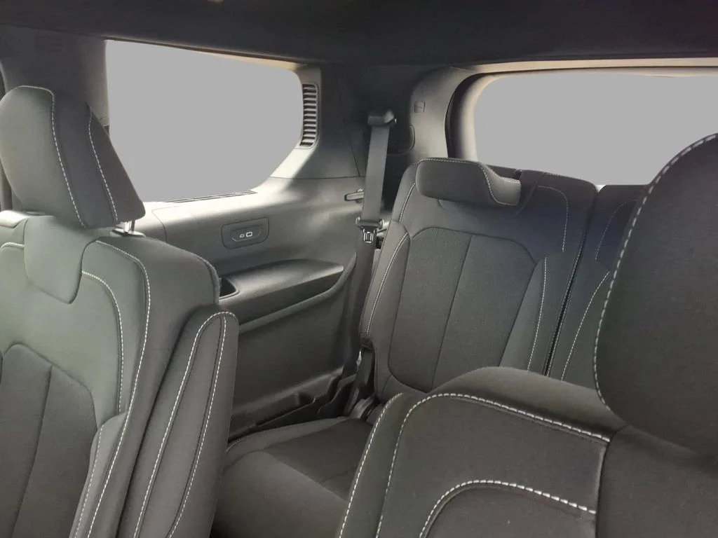New 2026 Bright White Clearcoat Jeep Laredo X image 8