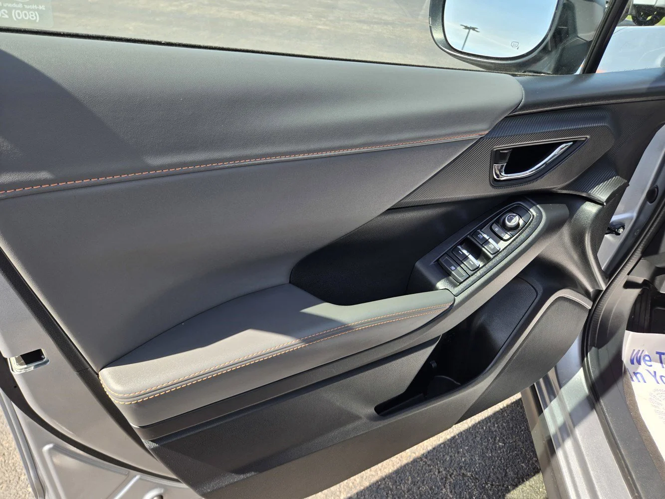 Used 2025 Ice Silver Metallic Subaru Limited image 35