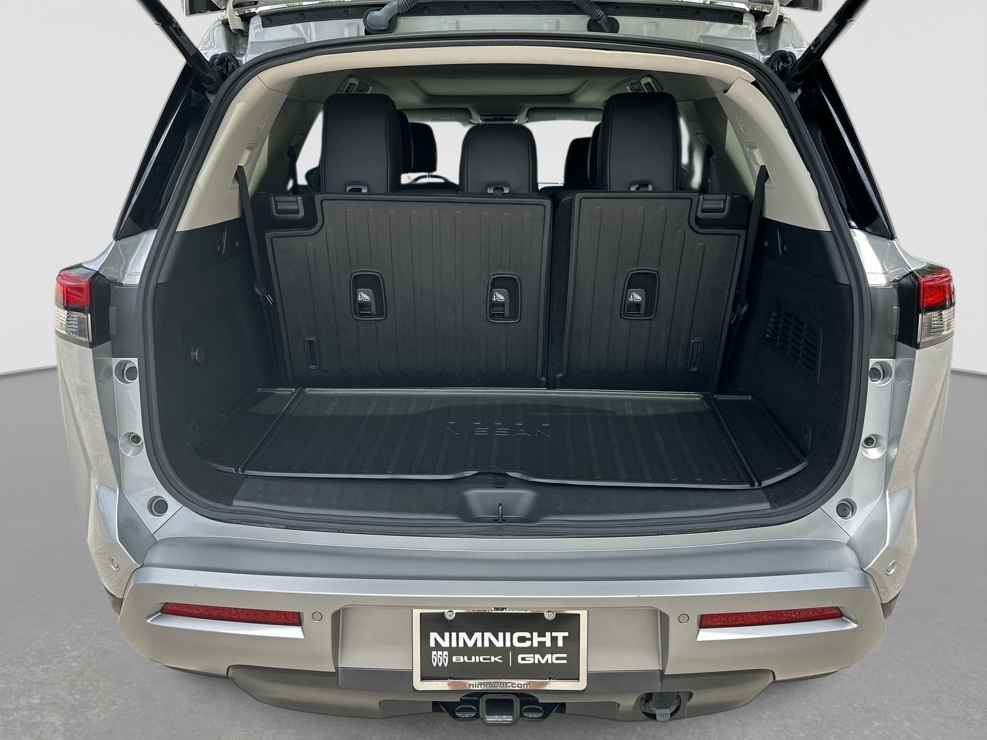 2024 Nissan Pathfinder Platinum - Photo 26