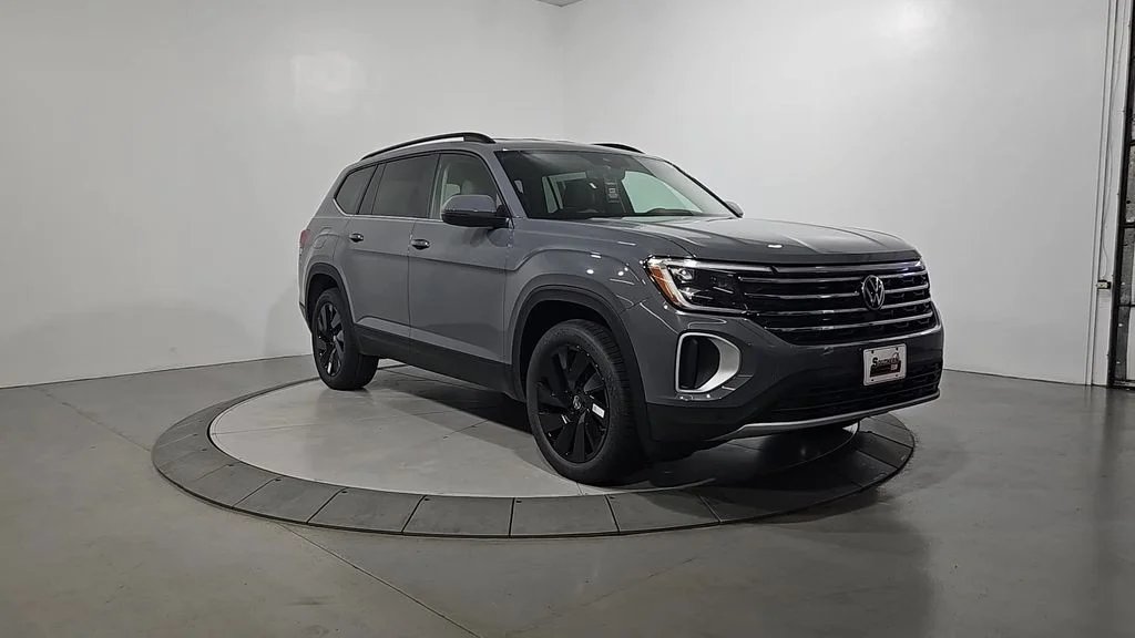 New 2026 Gray Volkswagen 2.0T SE w/Technology image 7