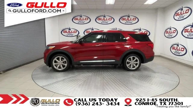 Certified Used 2020 Rapid Red Metallic Tinted Clearcoat Ford Platinum image 5