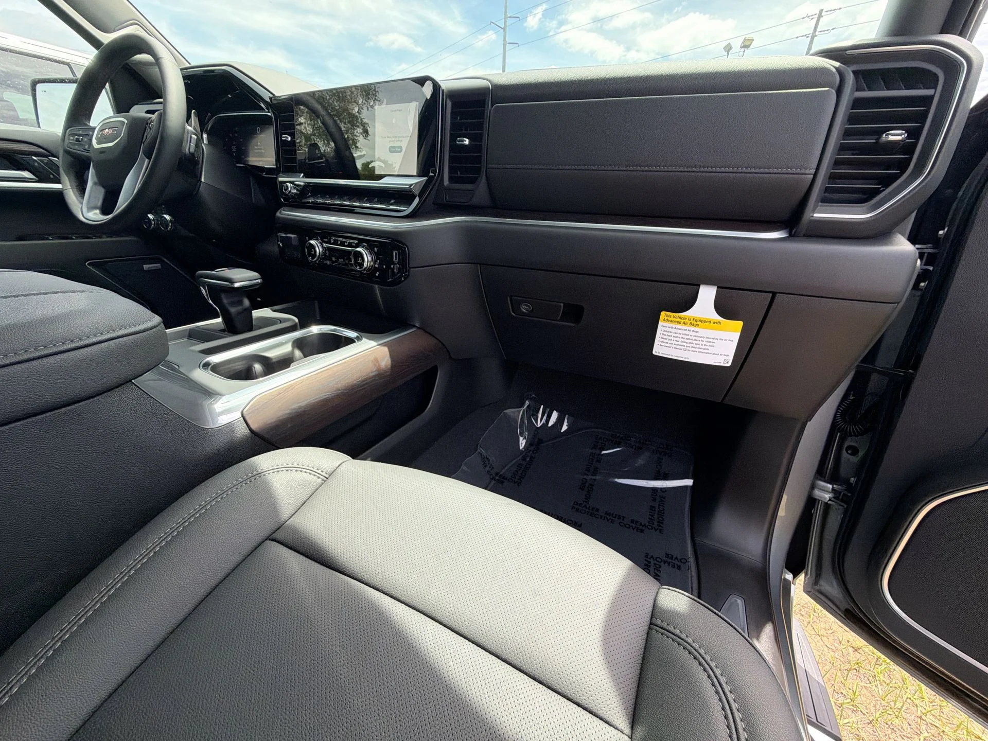 2026 GMC Sierra 1500 SLT - Photo 78