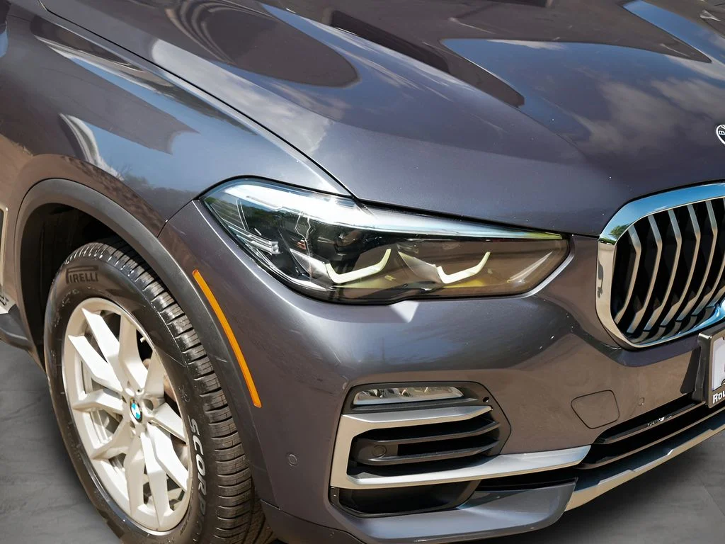 Used 2019 Gray BMW xDrive40i image 17