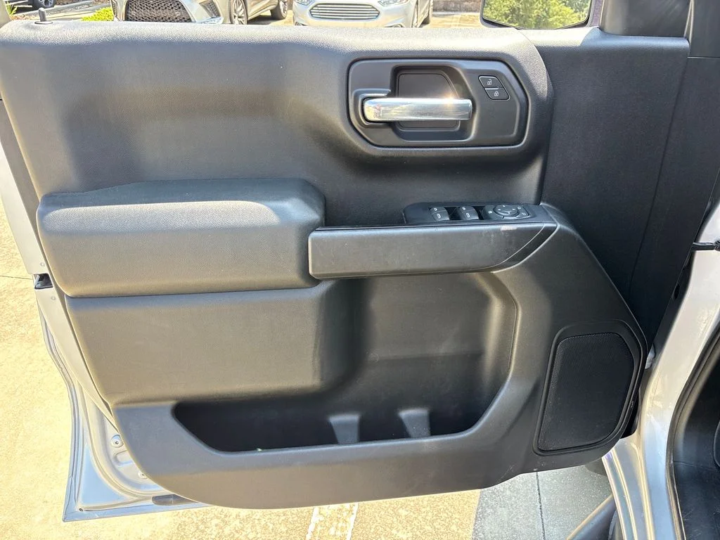 Used 2019 Silver Chevrolet Custom Trail Boss image 15