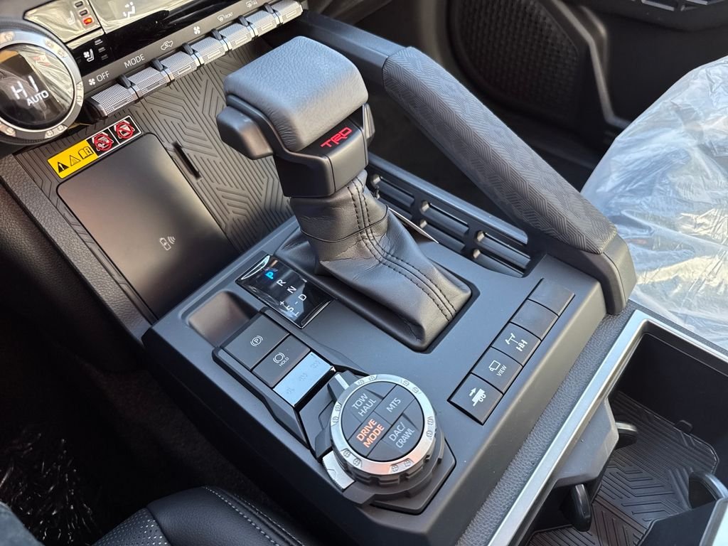 2025 Toyota Tacoma TRD Off Road - Photo 25