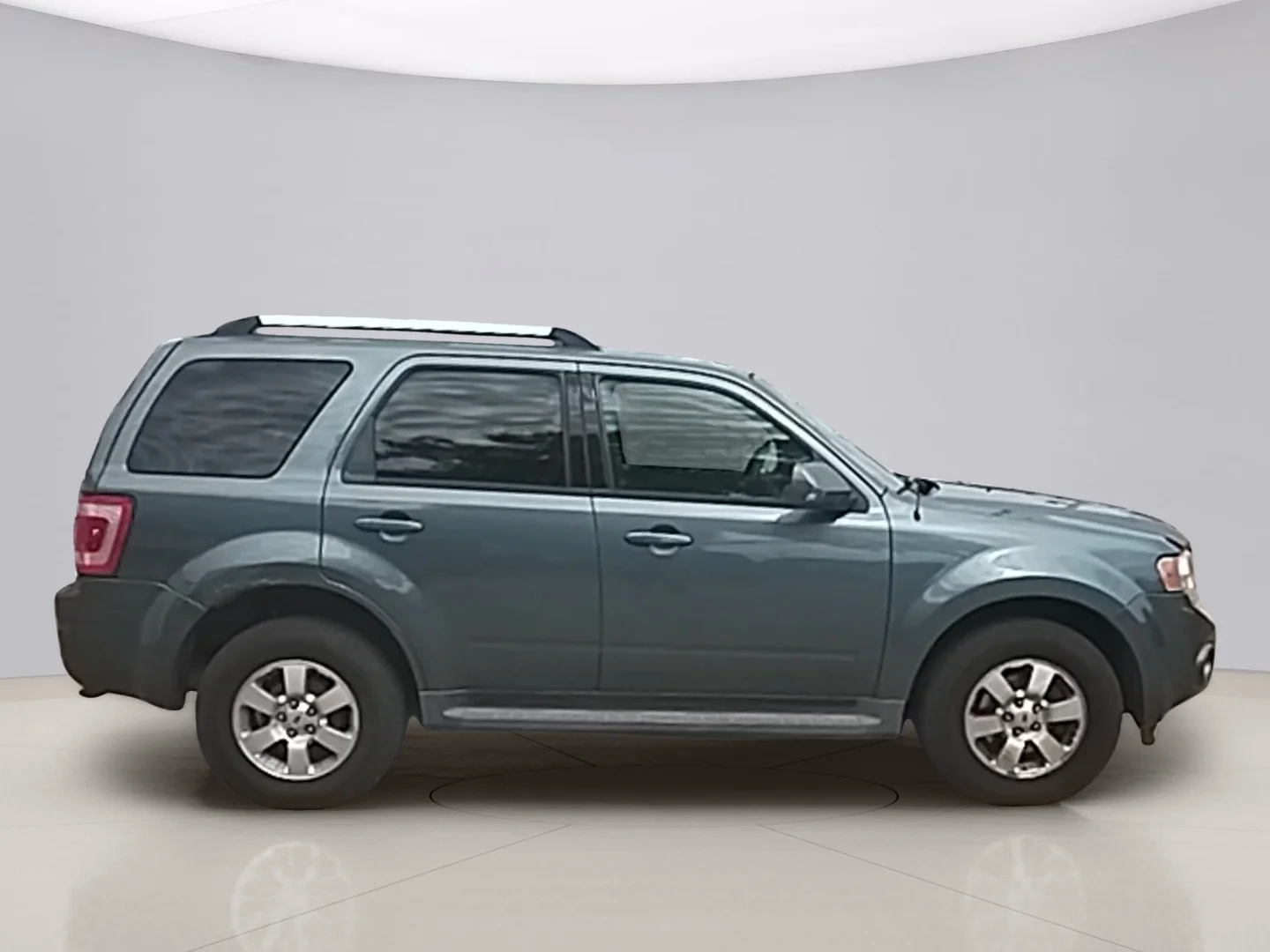 Used 2011 Blue Ford LIMITED image 6