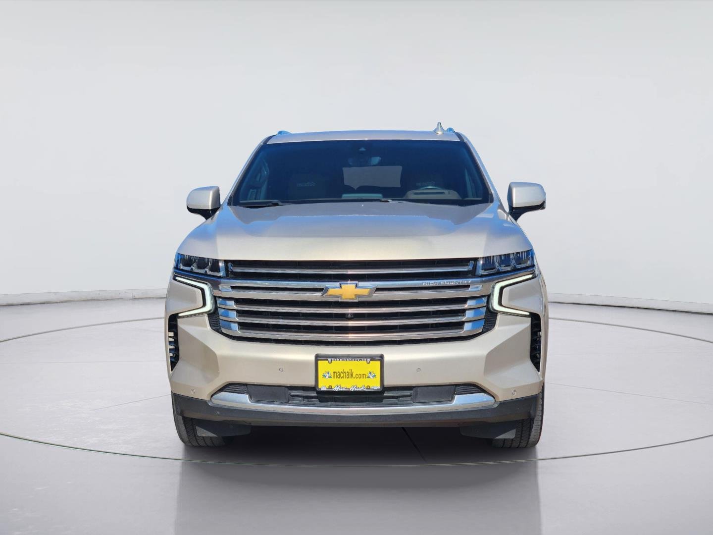 Used 2021 EMPIRE BEIGE METALLIC Chevrolet High Country image 2