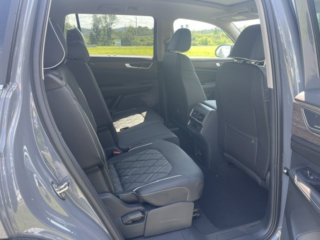 New 2026 Pure Gray Volkswagen 2.0T SEL Premium R-Line image 12