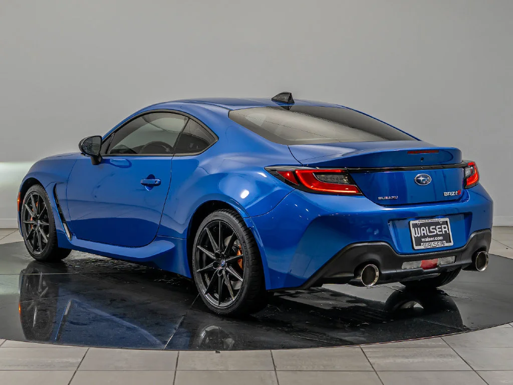 Used 2026 Wr Blue Pearl Subaru tS image 7