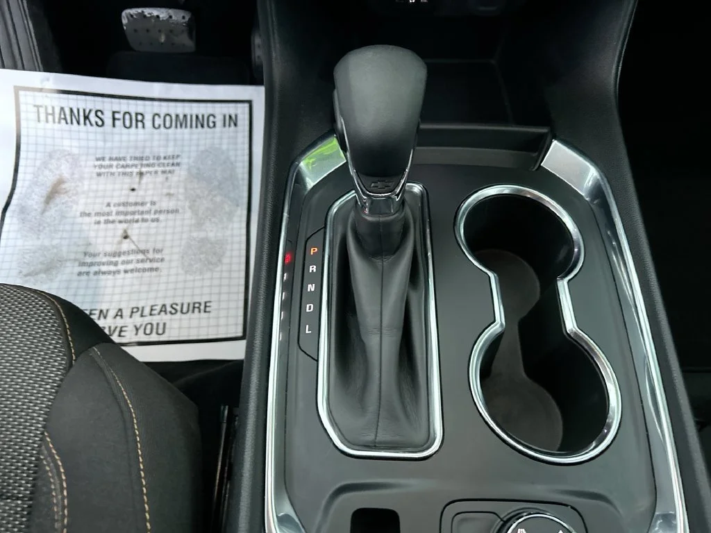Used 2021 SATIN STEEL METALLIC Chevrolet LT Cloth image 18