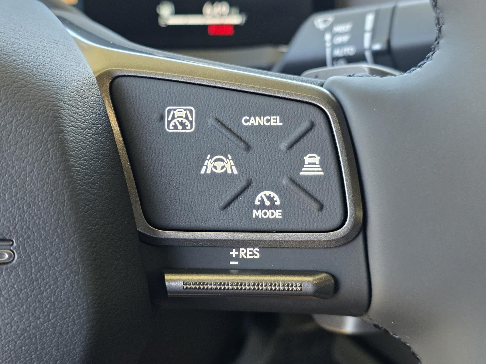 New 2026 Iridium Lexus ES 350h PREMIUM+ image 29