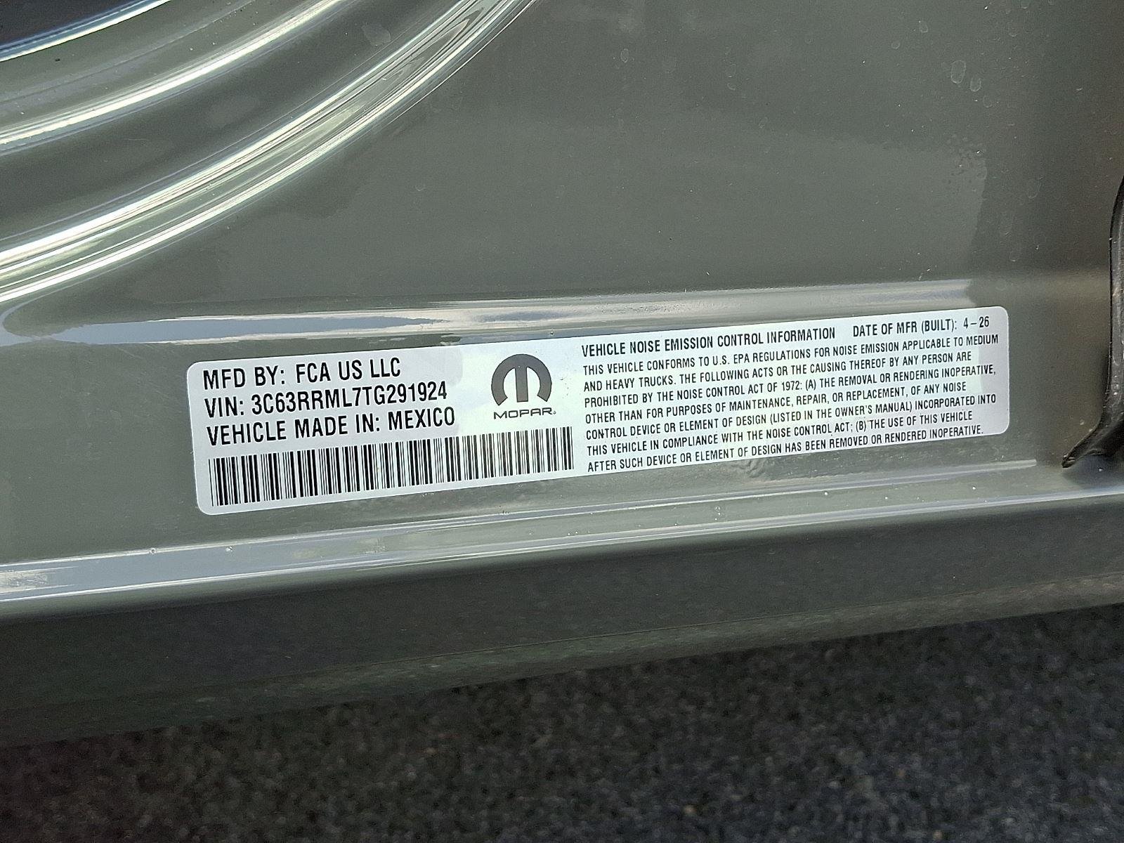 New 2026 Ceramic Gray Clear-Coat Exterior Paint RAM Laramie image 19