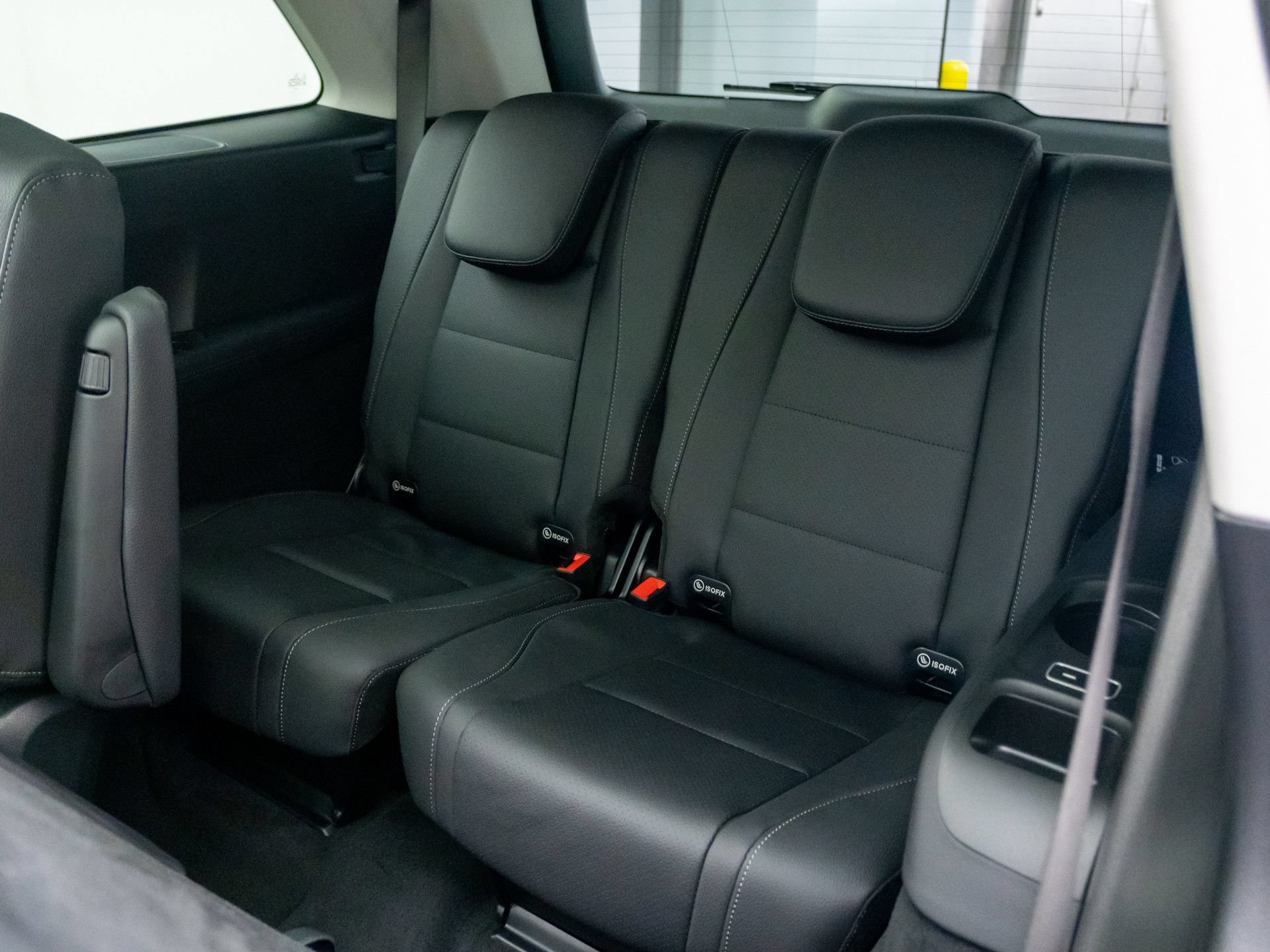 New 2026 Selenite Grey Metallic Mercedes-Benz GLS 450 image 62