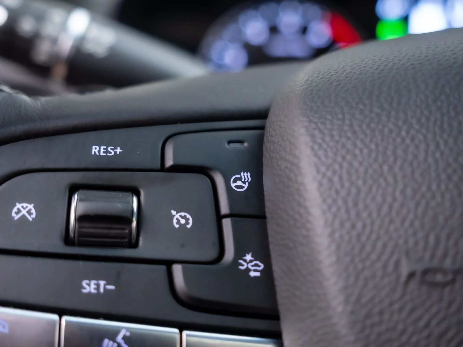 Used 2022 Gray Cadillac Premium Luxury image 27