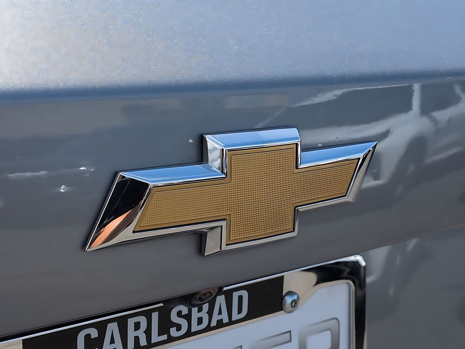 Used 2025 Sterling Gray Metallic Chevrolet 2LT image 32